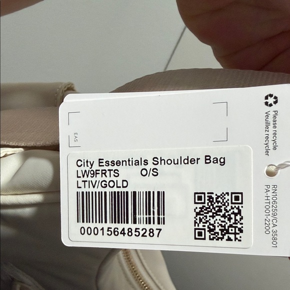 lululemon athletica Off-White Shoulder Bag - Picture 3 of 3